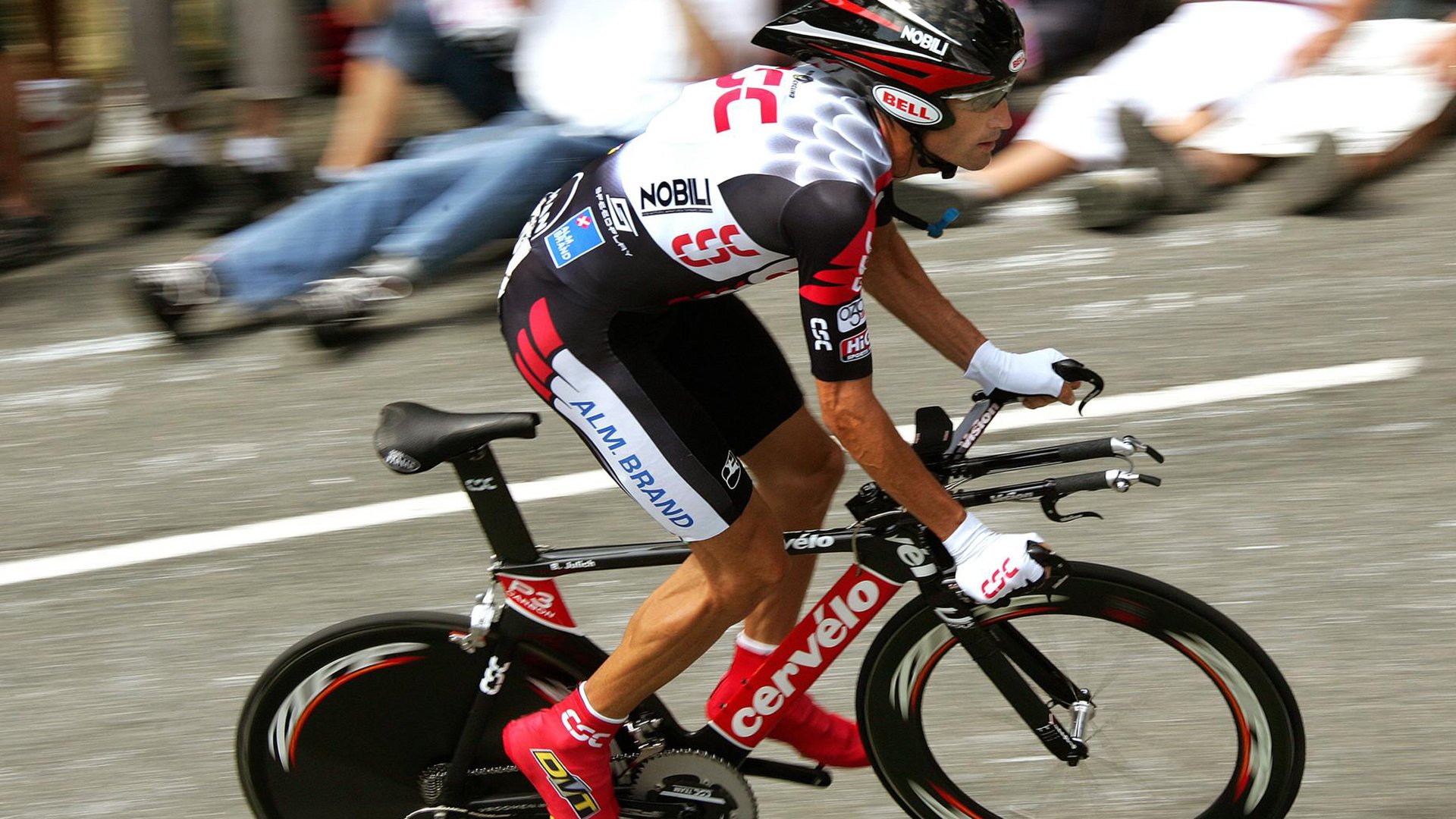 本土球员海外交流机会稀缺，中国足球海外留洋球员